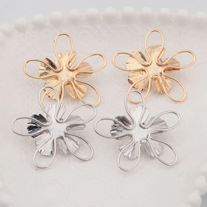 Trendy Flower Drop Earrings