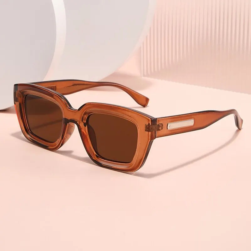 Retro Chic Fashion Sunglasses