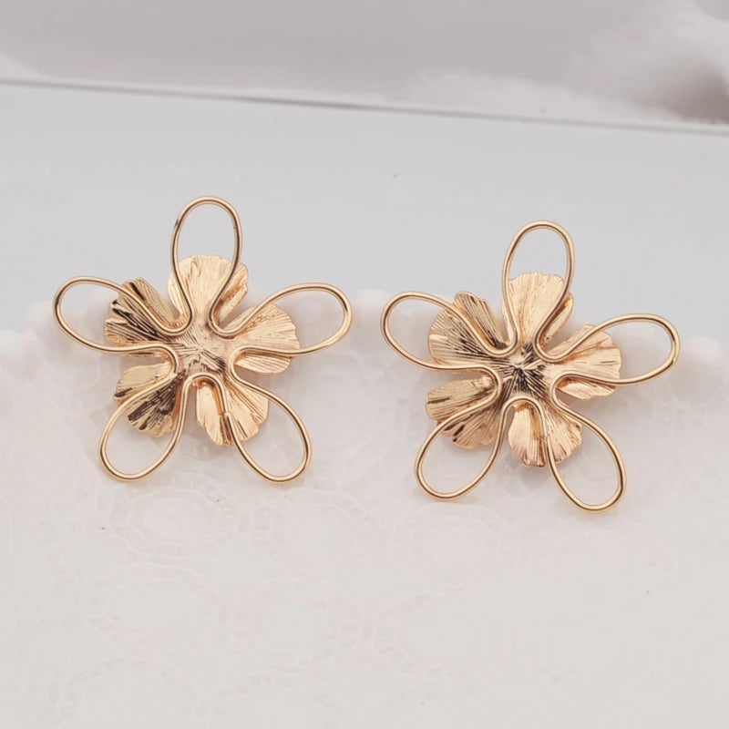 Trendy Flower Drop Earrings