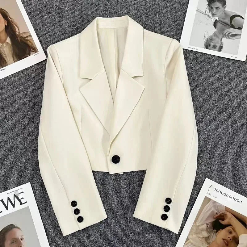 Trendy Cropped Blazer