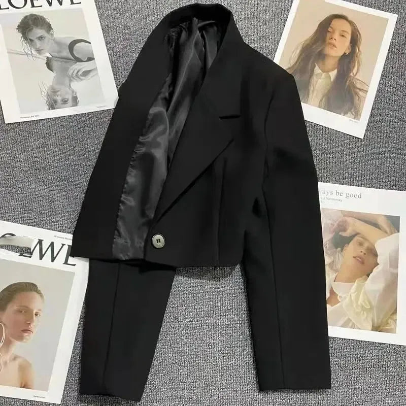 Trendy Cropped Blazer