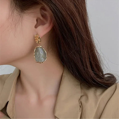 Trendy Geometric Pendant Earrings